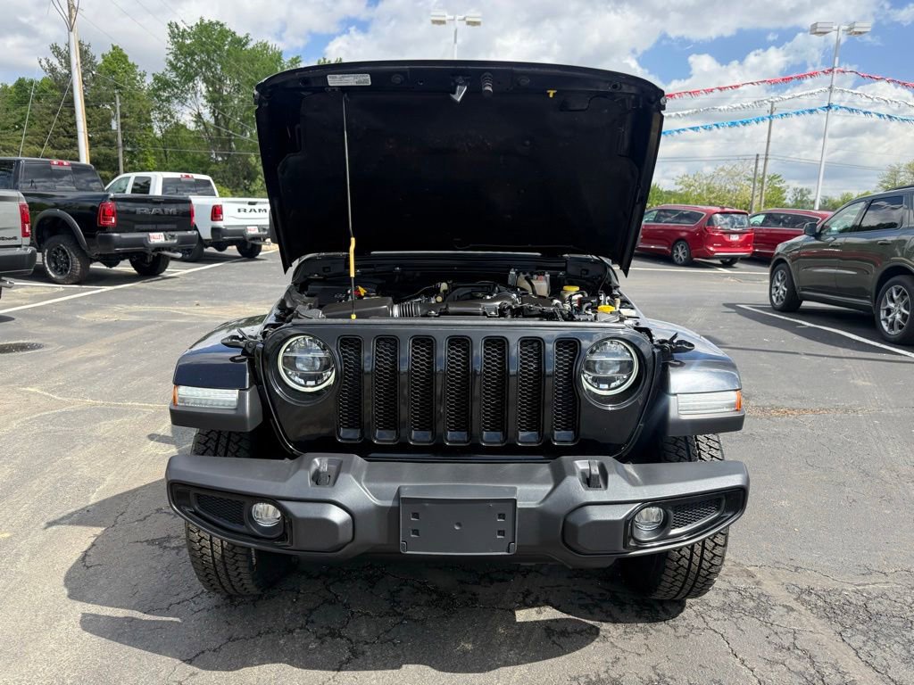Used 2022 Jeep Wrangler Unlimited Sahara AWD/4WD image 62