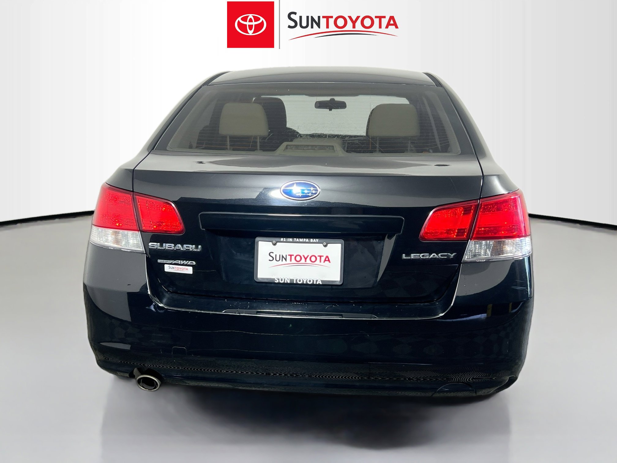 Used 2010 Subaru Legacy 2.5i Premium image 5