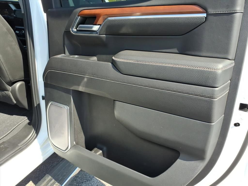 Used 2023 GMC Sierra 1500 Denali w/ Denali Reserve Package AWD/4WD image 15