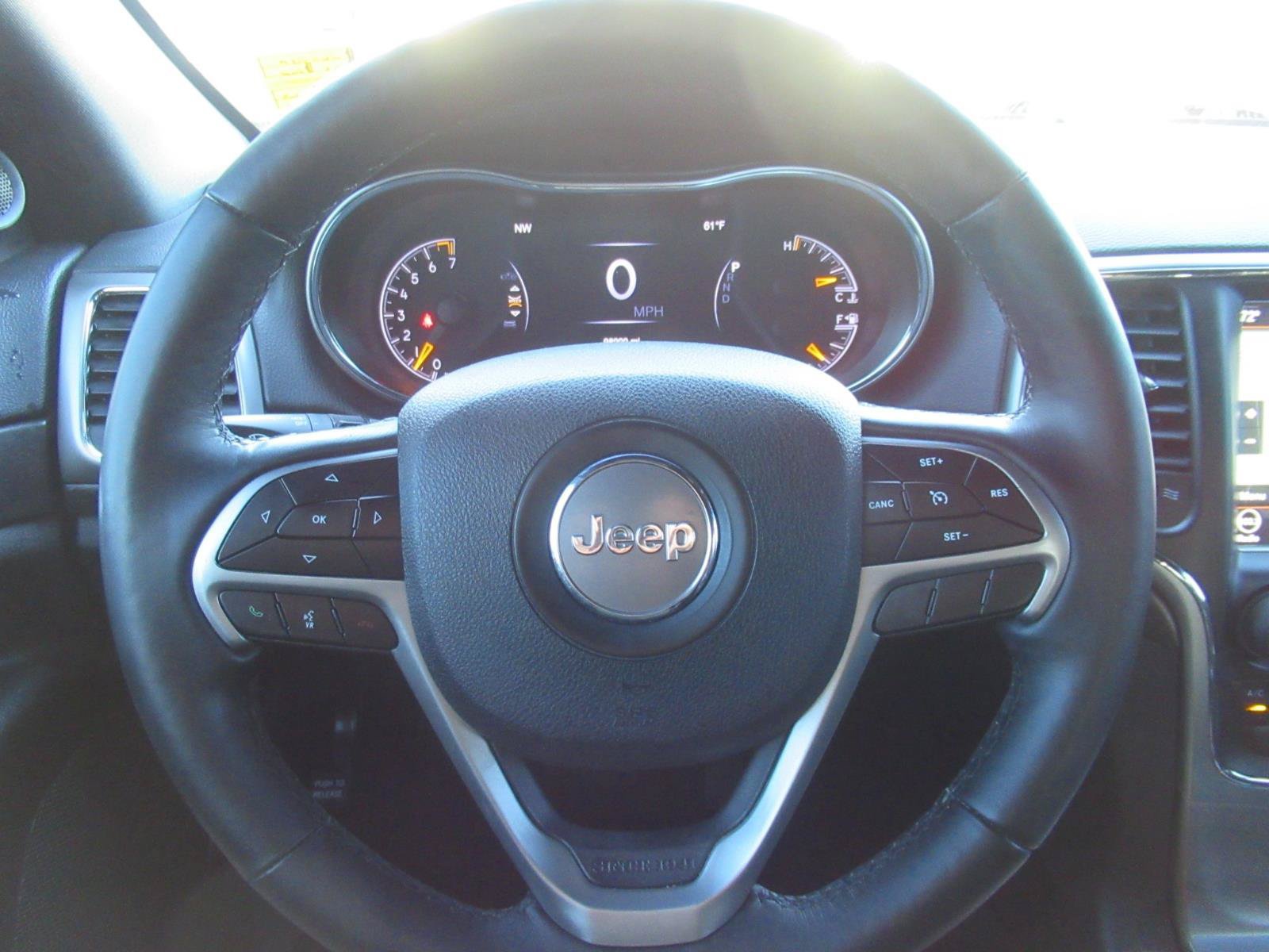 Used 2018 Jeep Grand Cherokee Altitude RWD image 23