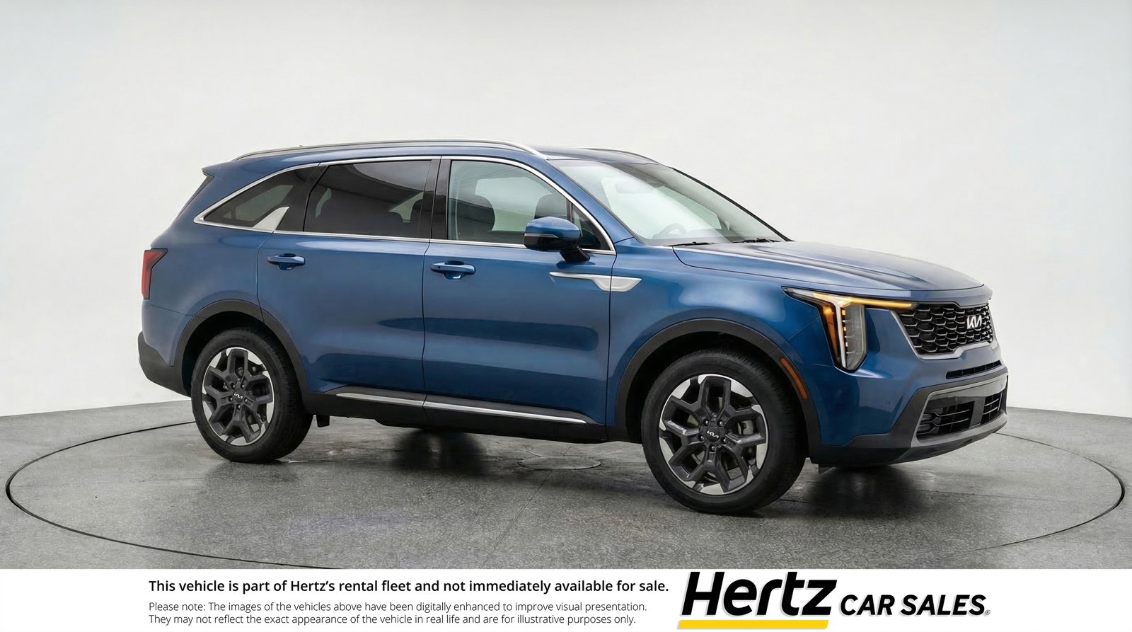 Used 2024 Kia Sorento S image 1