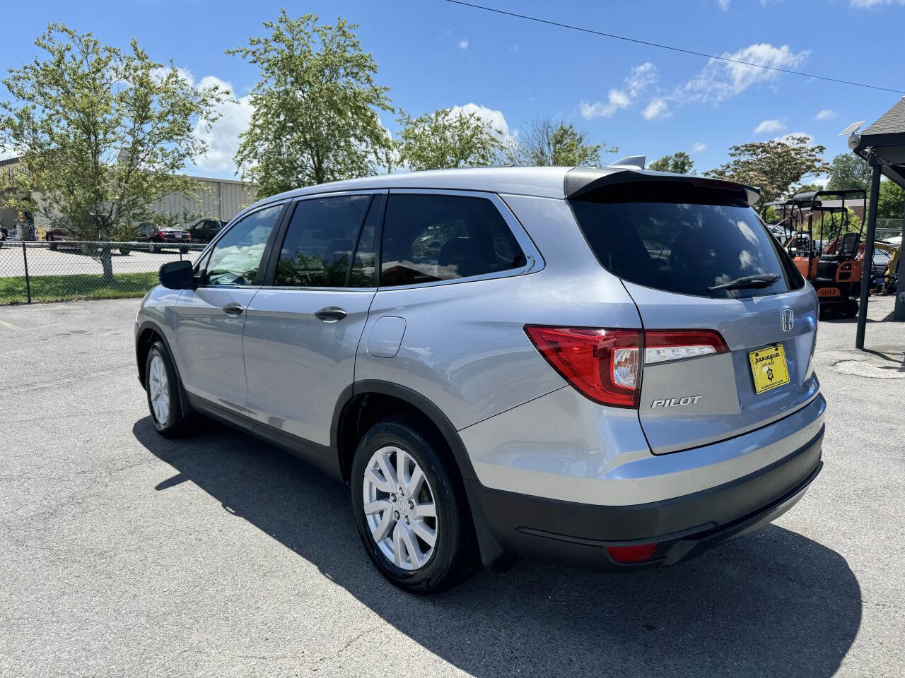 Used 2019 Honda Pilot LX image 29