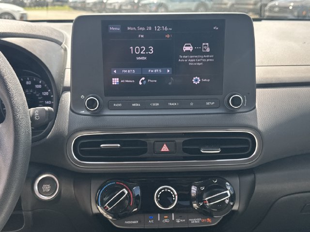 Certified 2023 Hyundai Kona SEL FWD image 18