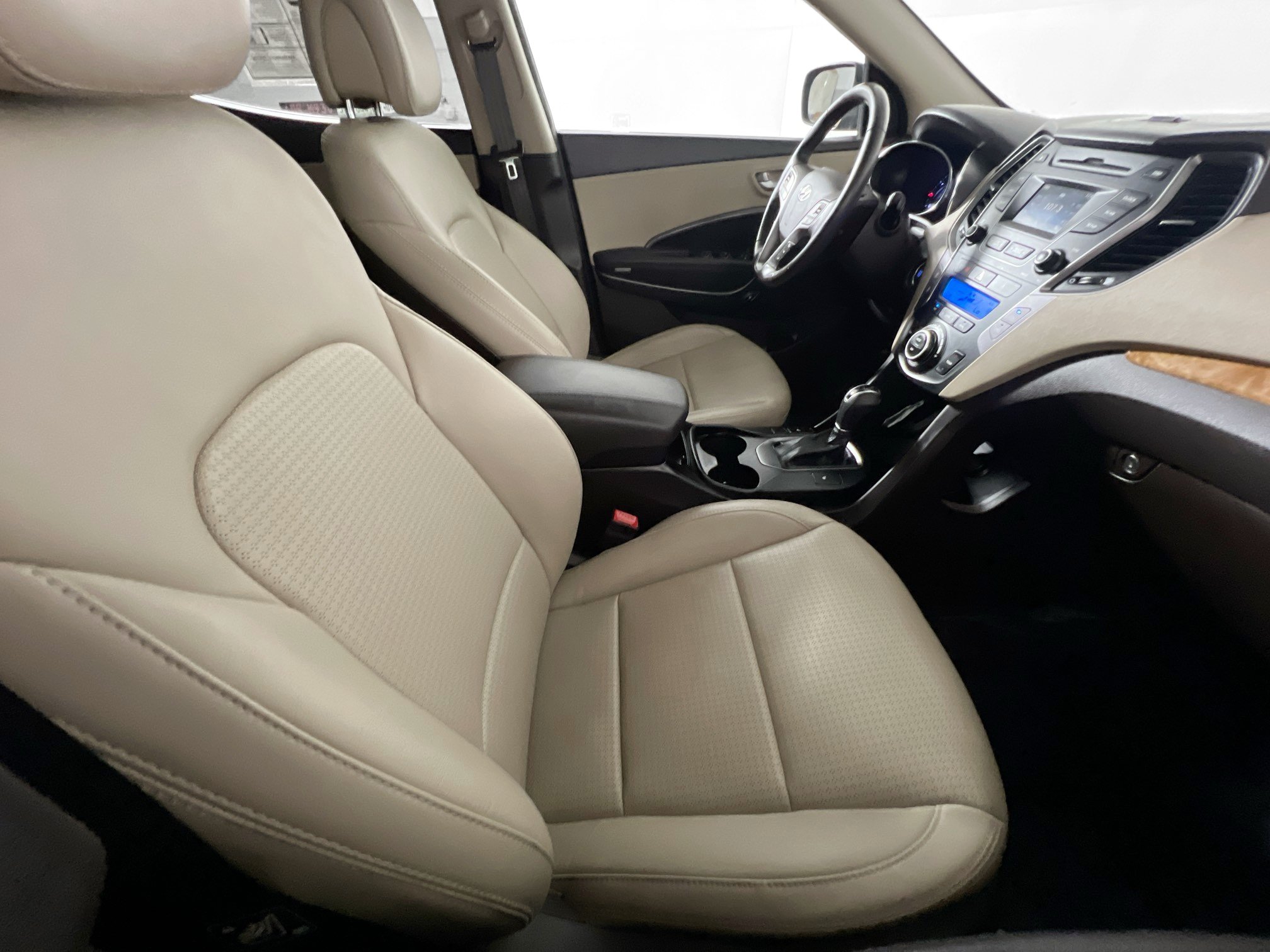 Used 2013 Hyundai Santa Fe Sport FWD image 31