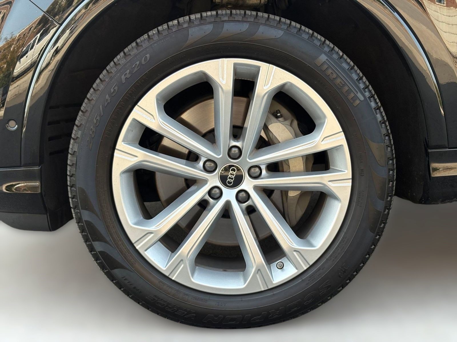 Certified 2025 Audi Q7 3.0T Prestige w/ Prestige Package image 12