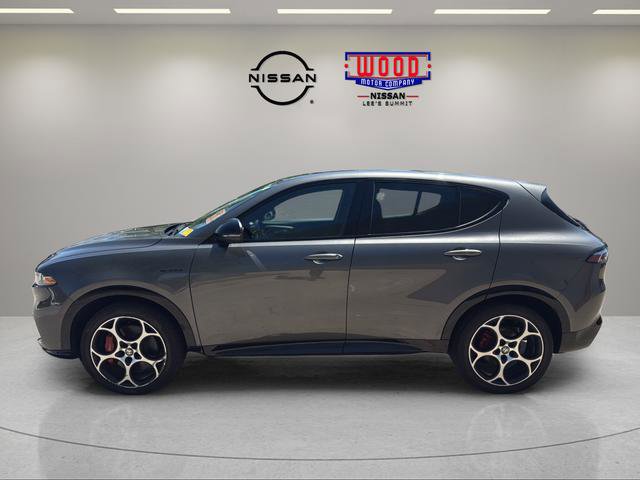 Used 2025 Alfa Romeo Tonale w/ Premium Package AWD/4WD image 5