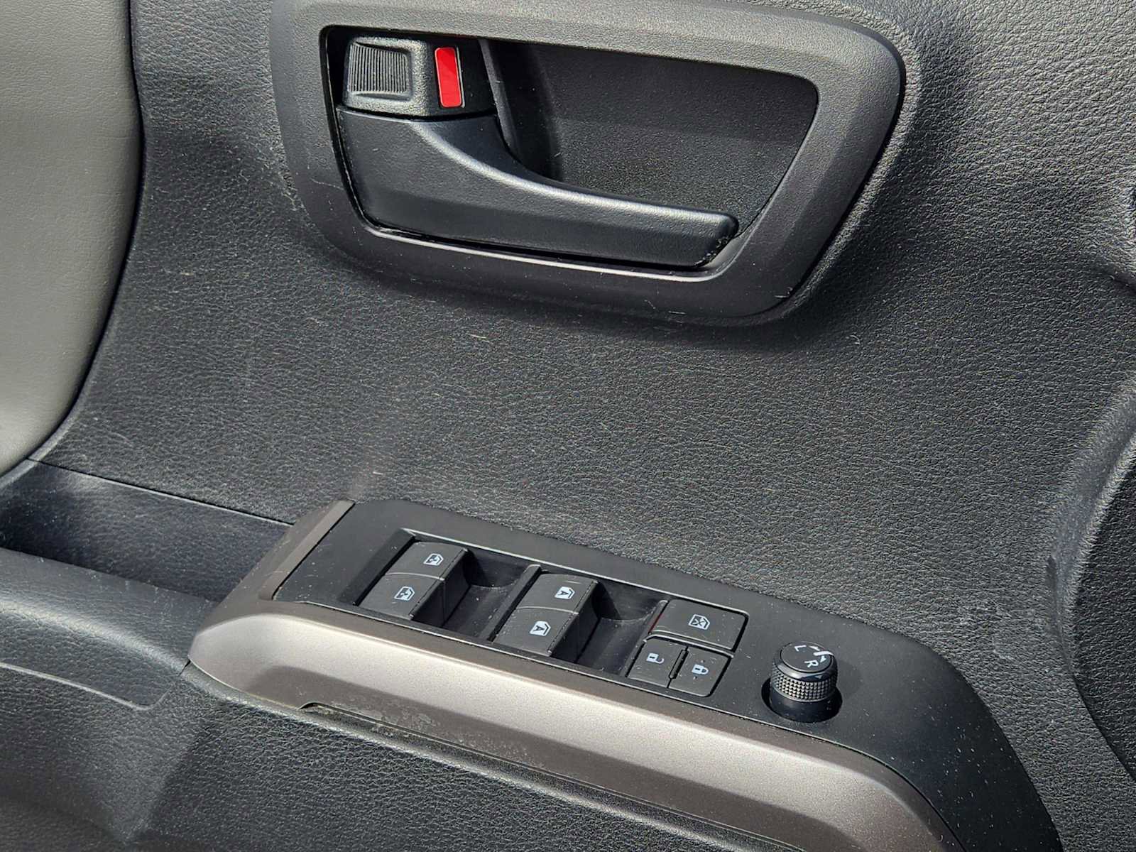 Used 2023 Toyota Tacoma SR5 image 19