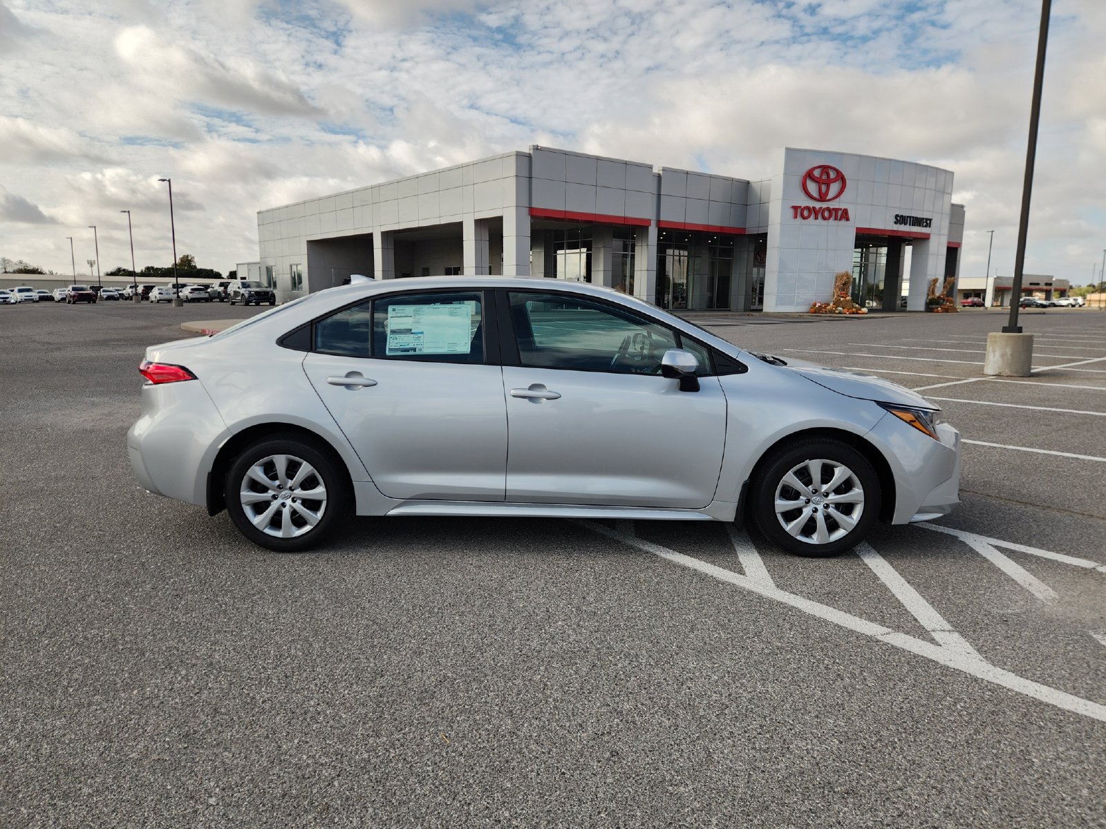 New 2027 Toyota Corolla LE FWD image 7