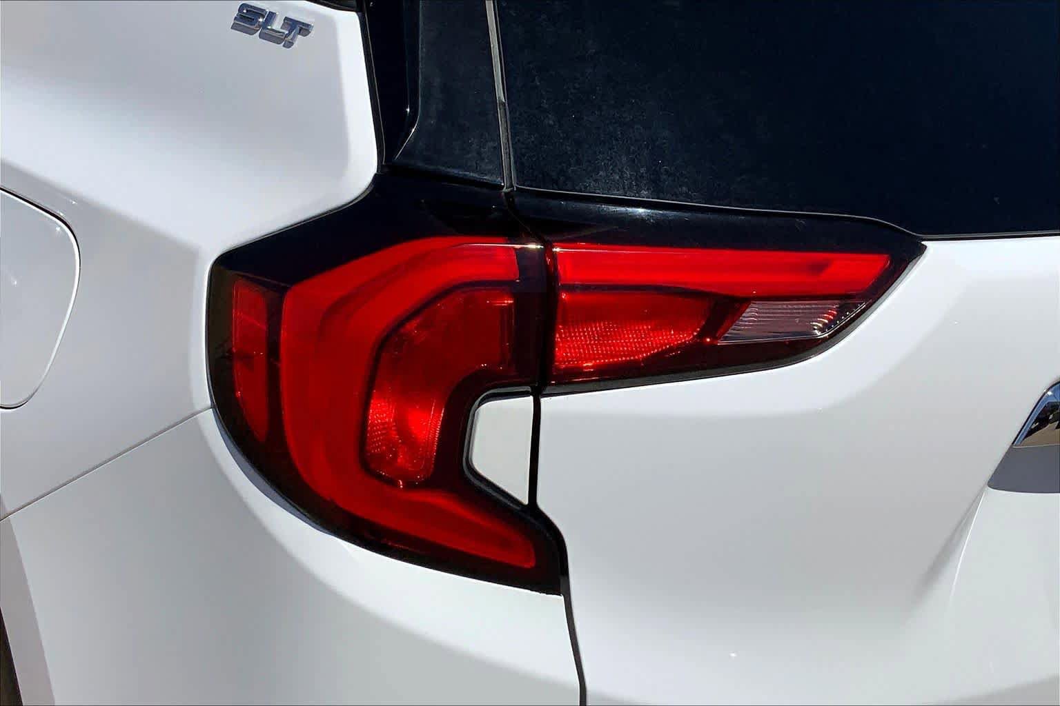 Used 2019 GMC Terrain SLT w/ Preferred Package image 29