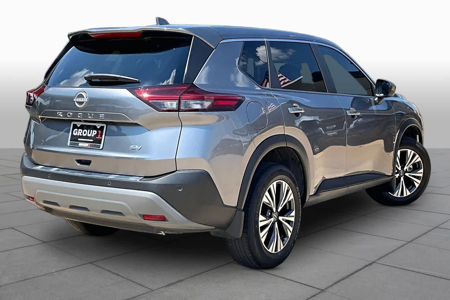 Certified 2023 Nissan Rogue SV FWD image 12