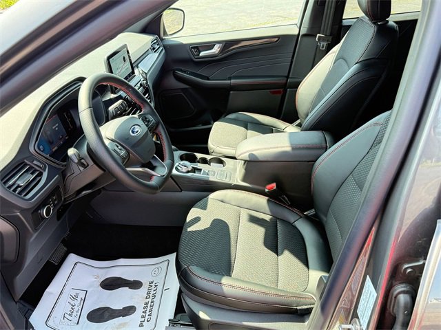 New 2025 Ford Escape ST-Line w/ Cold Weather Package image 2