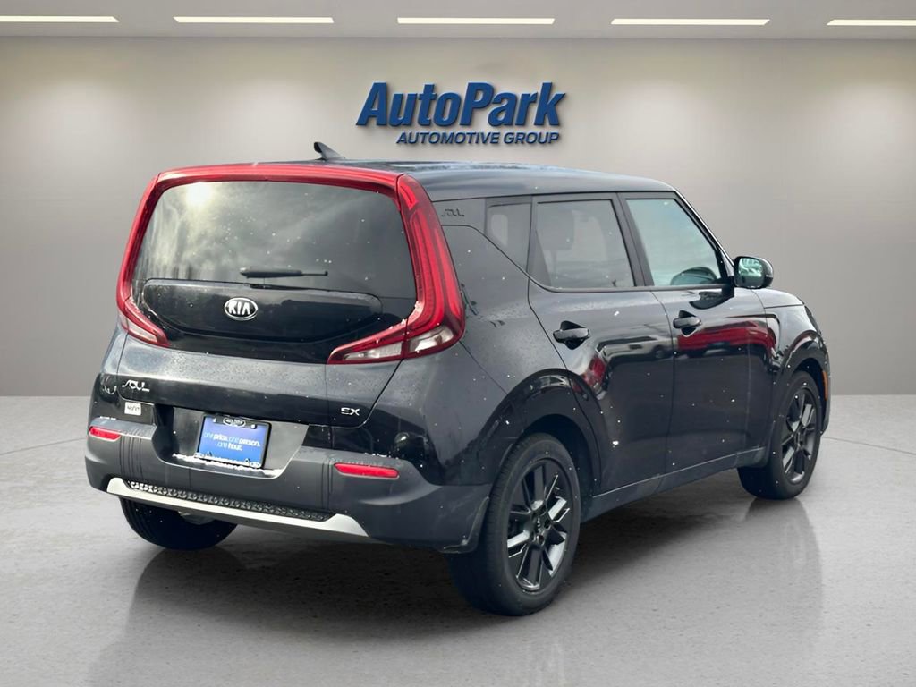 Used 2021 Kia Soul EX FWD image 7