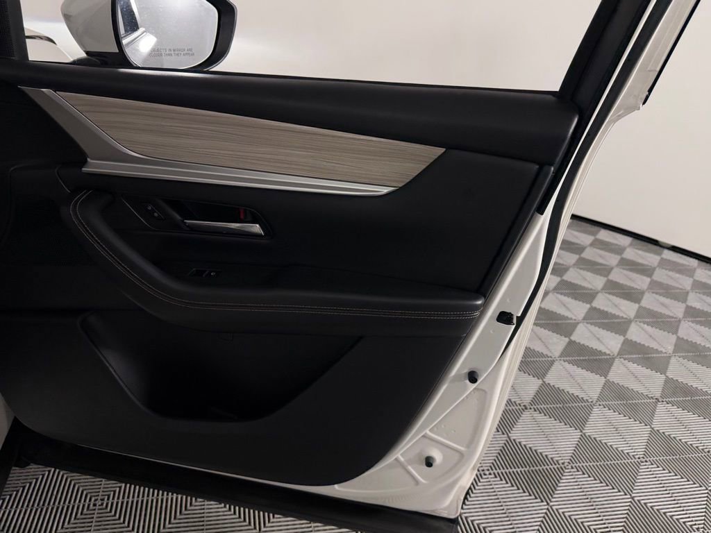 Used 2024 MAZDA CX-90 3.3 Turbo w/ Preferred Package image 33