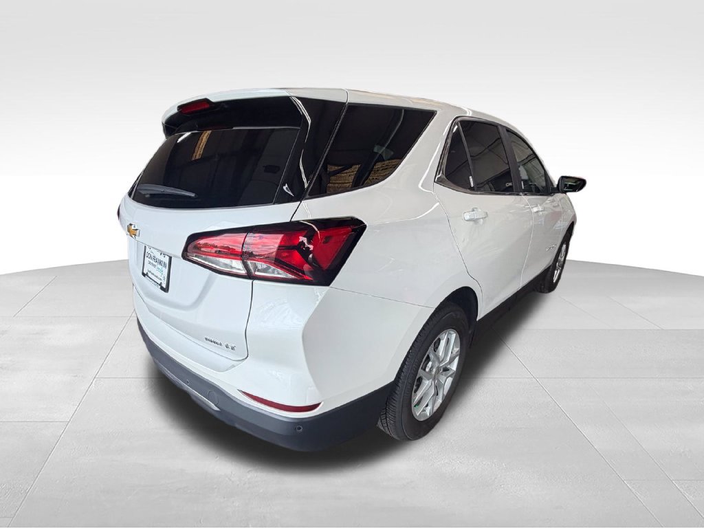 Used 2024 Chevrolet Equinox LT AWD/4WD image 6