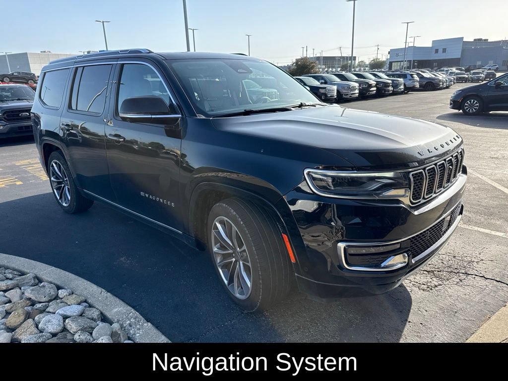 Certified 2025 Jeep Wagoneer Series III w/ Premium Group I AWD/4WD image 3