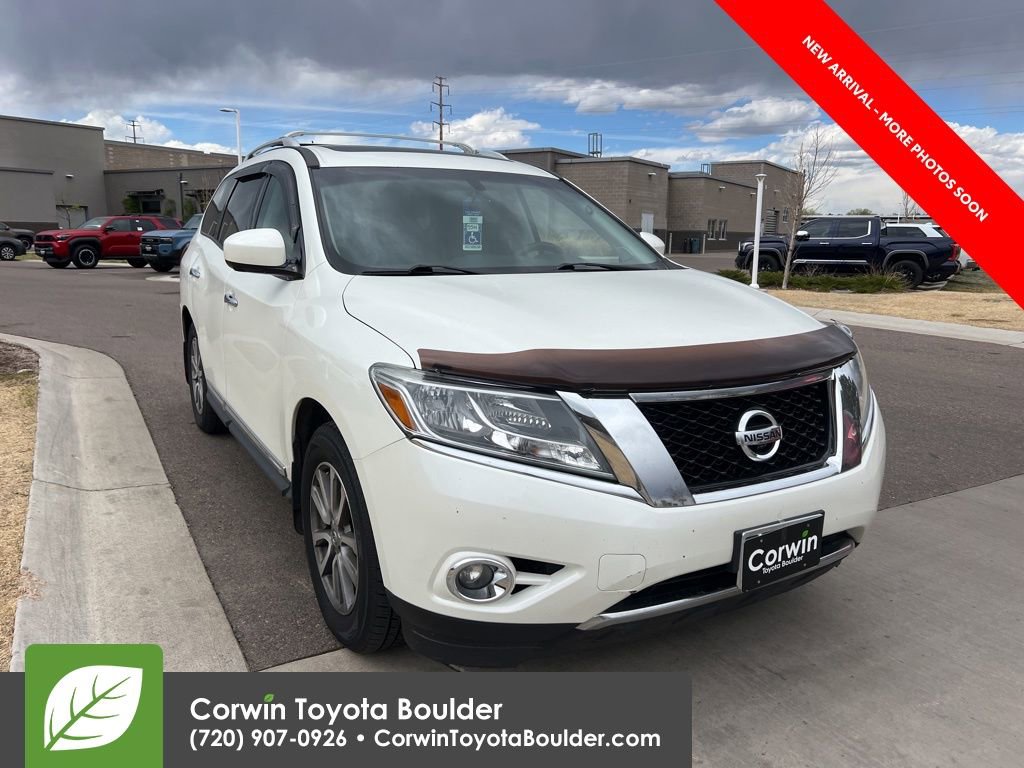 Used 2015 Nissan Pathfinder SL w/ SL Premium Package image 1