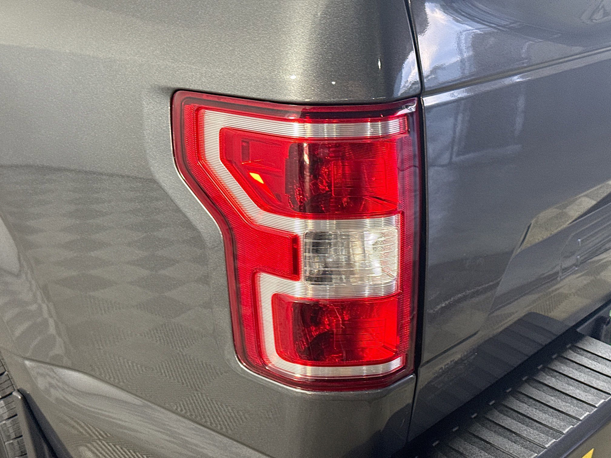 Used 2019 Ford F150 XL image 32