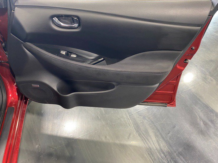 Used 2013 Nissan Leaf SV w/ LED & Quick Charge Pkg FWD image 14