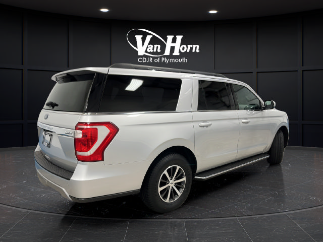 Used 2018 Ford Expedition Max XLT w/ Equipment Group 202A AWD/4WD image 7