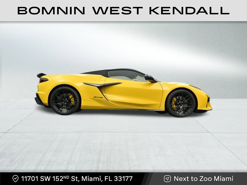 Used 2026 Chevrolet Corvette Z06 image 25