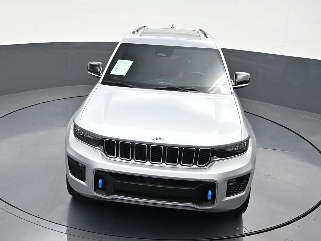 Used 2022 Jeep Grand Cherokee Overland AWD/4WD image 22