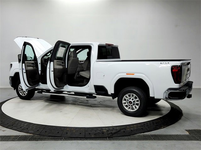 New 2026 GMC Sierra 2500 SLE w/ SLE Value Package; image 13