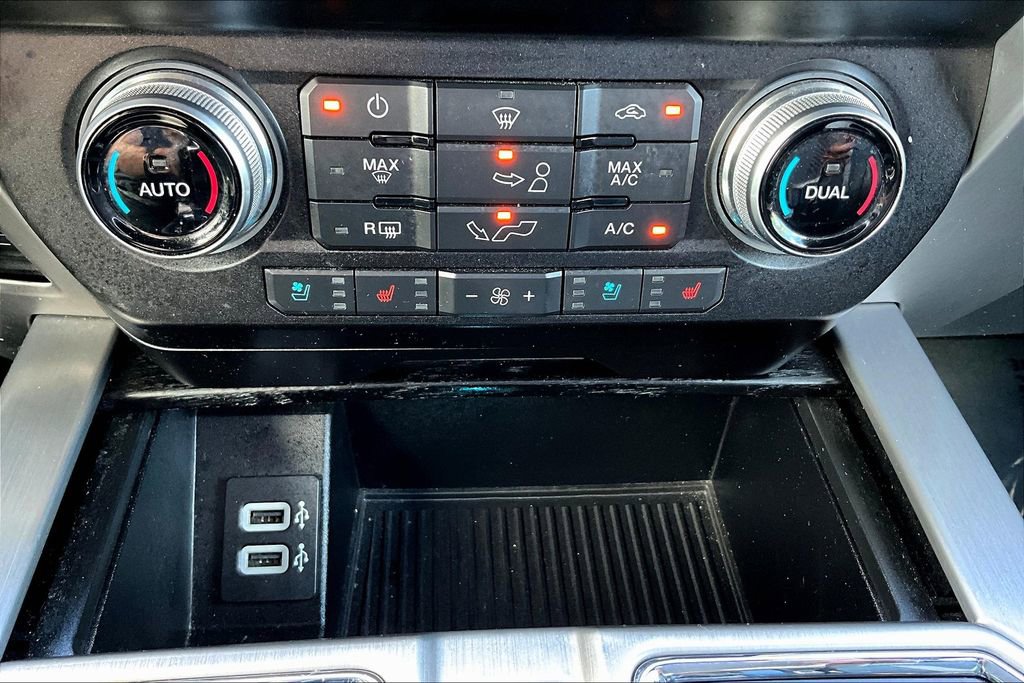 Used 2020 Ford F150 Platinum w/ Equipment Group 701A Luxury image 24