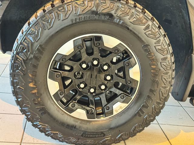 New 2025 GMC Hummer EV 3X w/ Extreme Off-Road Package image 12