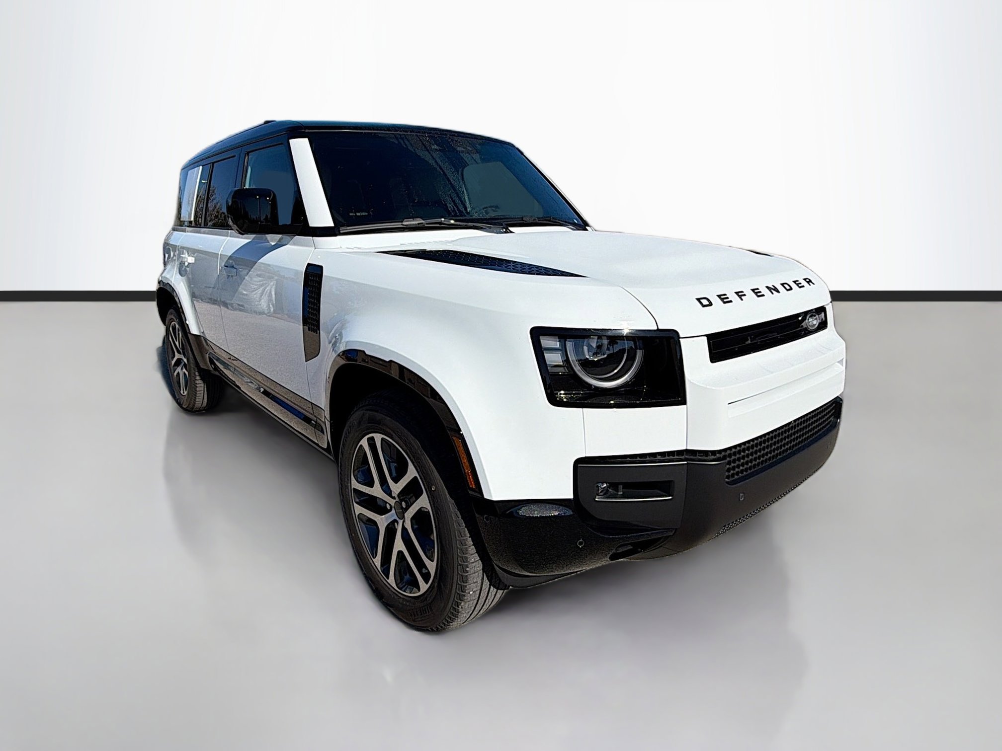 New 2026 Land Rover Defender 110 X-Dynamic SE image 7