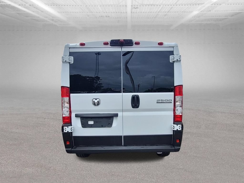 Used 2025 RAM ProMaster 2500 w/ U-Haul Equipment Group FWD image 18