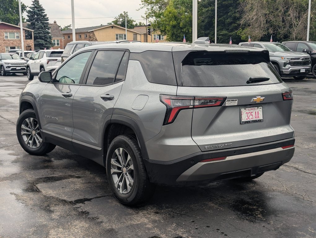 Certified 2026 Chevrolet Equinox LT AWD/4WD image 12