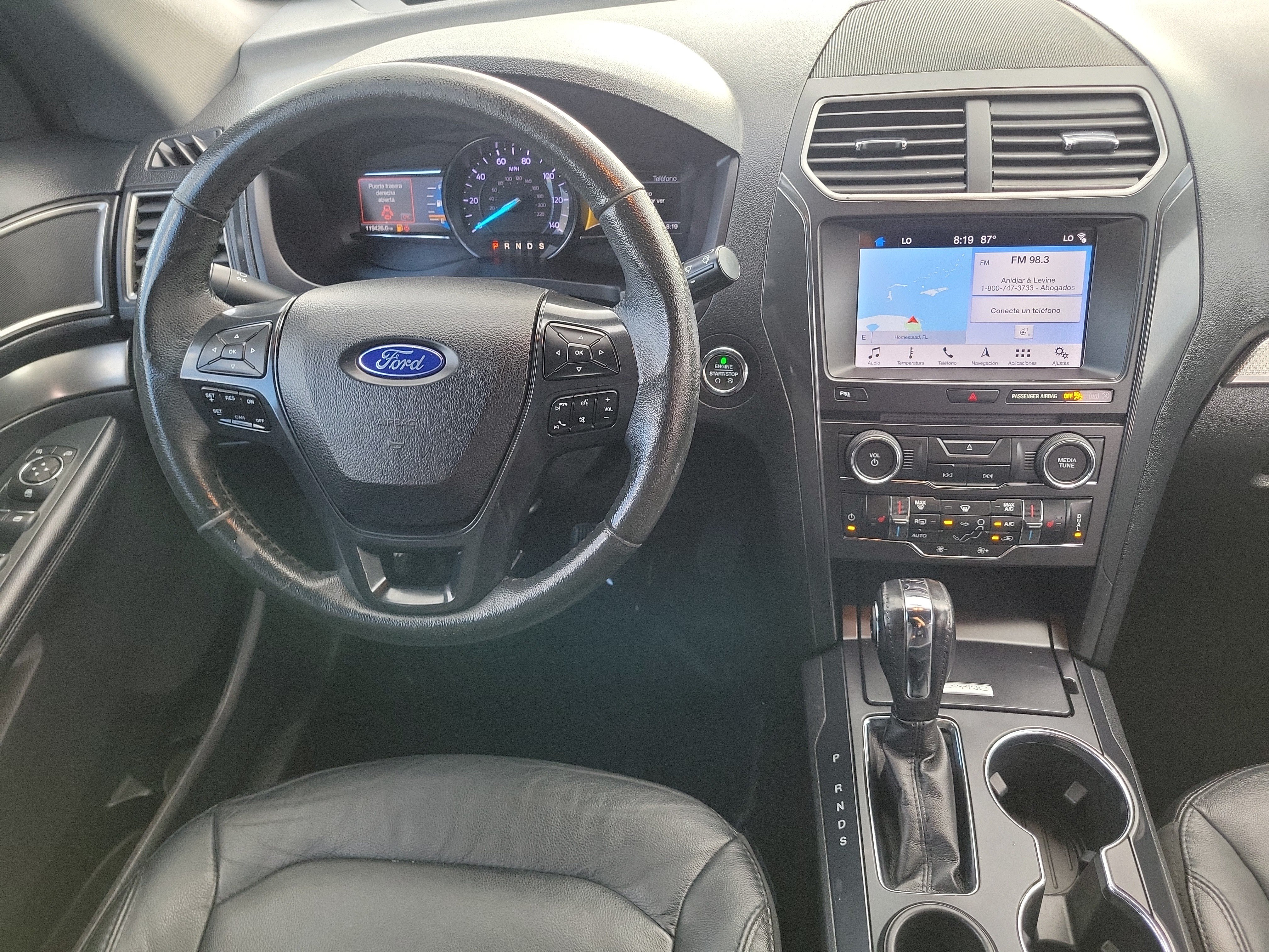Used 2018 Ford Explorer XLT w/ Equipment Group 202A FWD image 16