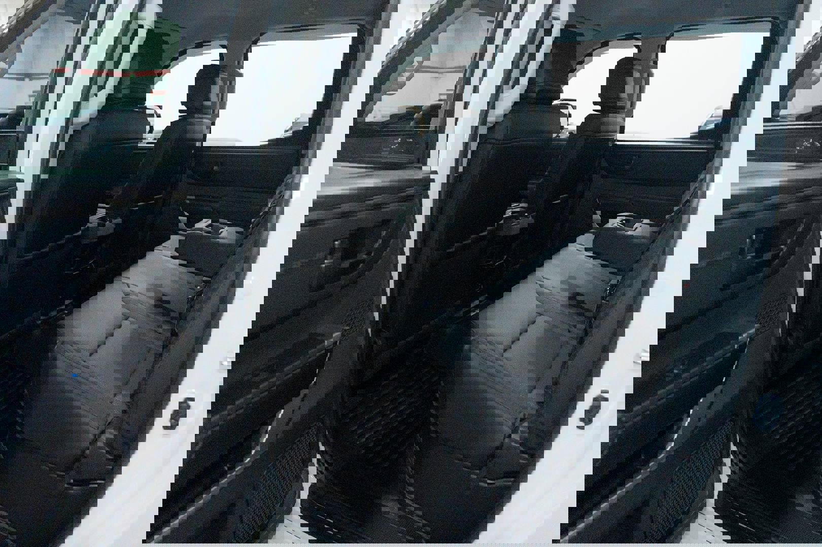 Used 2024 Toyota Tundra Limited image 37