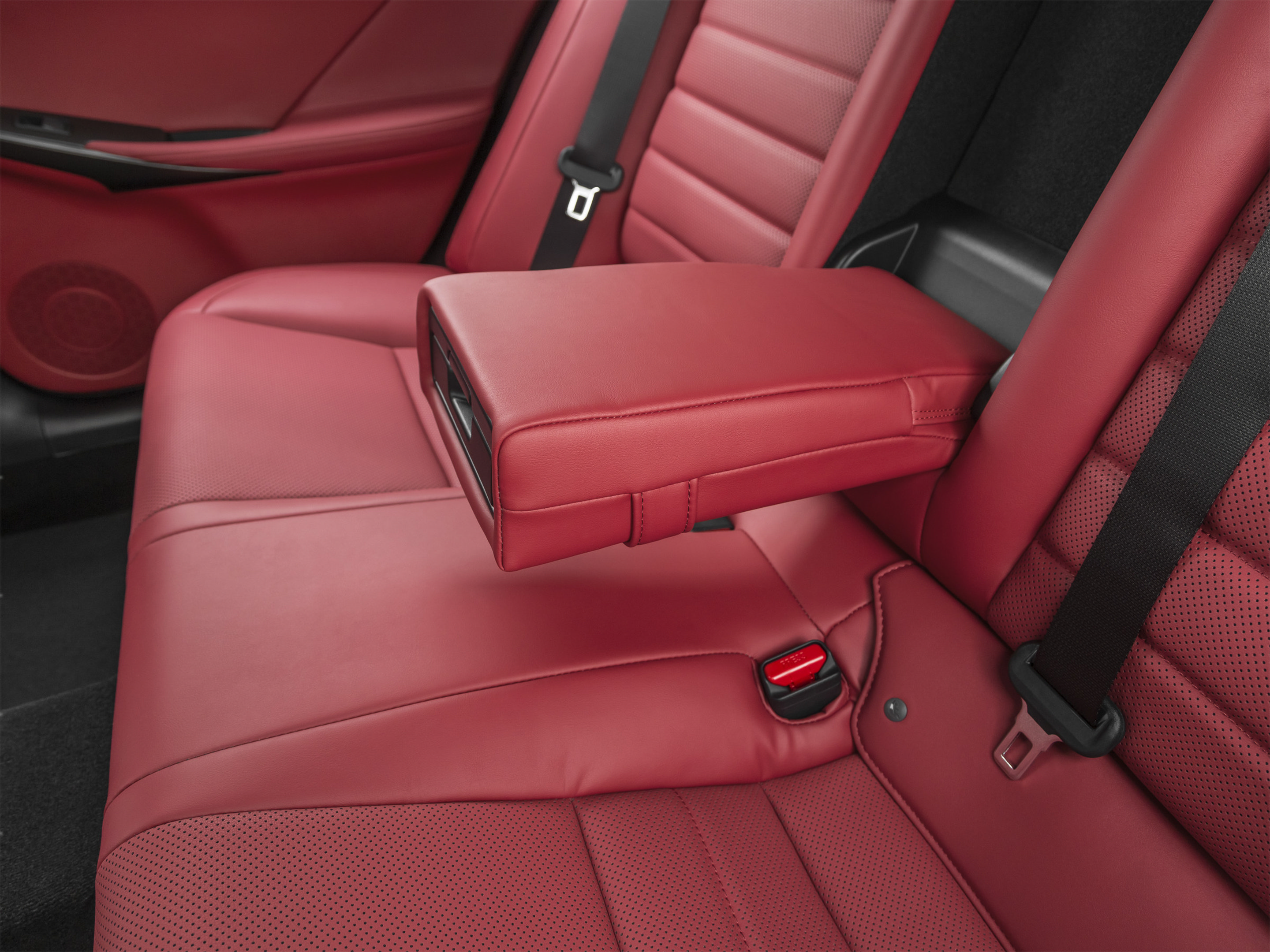 Used 2021 Lexus IS 350 F Sport w/ Navigation Package RWD image 37