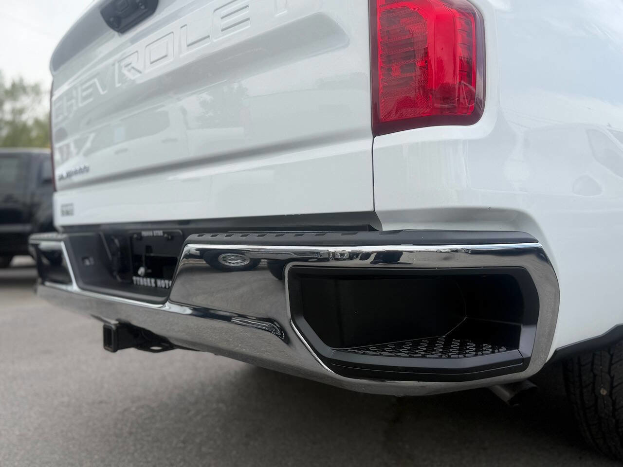 Used 2025 Chevrolet Silverado 1500 W/T RWD image 32