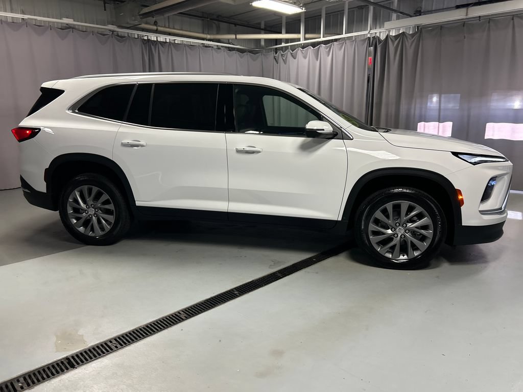 New 2026 Buick Enclave Preferred w/ Power Package AWD/4WD image 8
