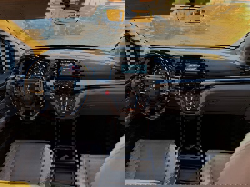 Used 2019 Honda Odyssey EX-L image 2