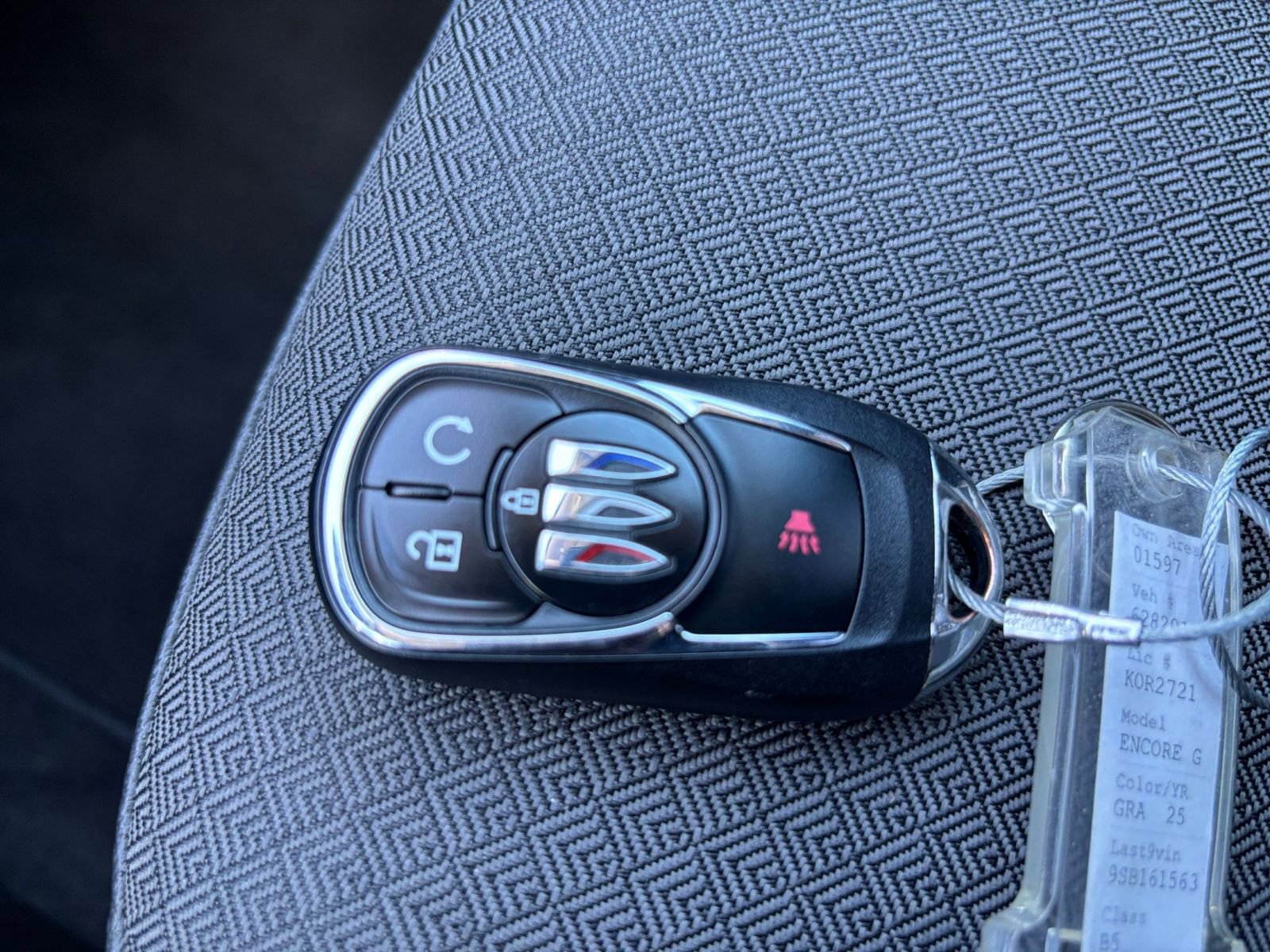 Used 2025 Buick Encore GX Preferred image 23