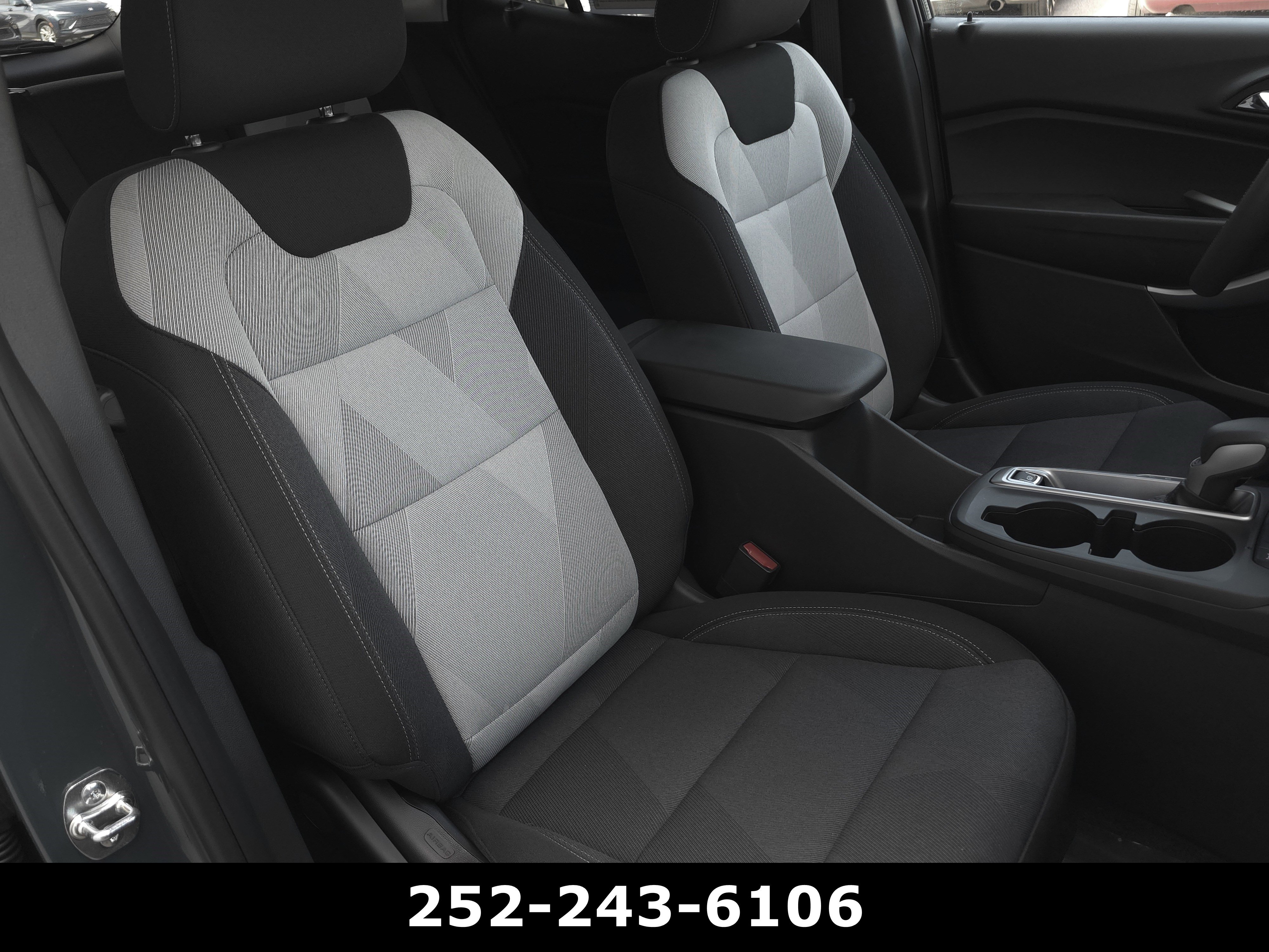 Used 2026 Chevrolet Trax LS FWD image 33