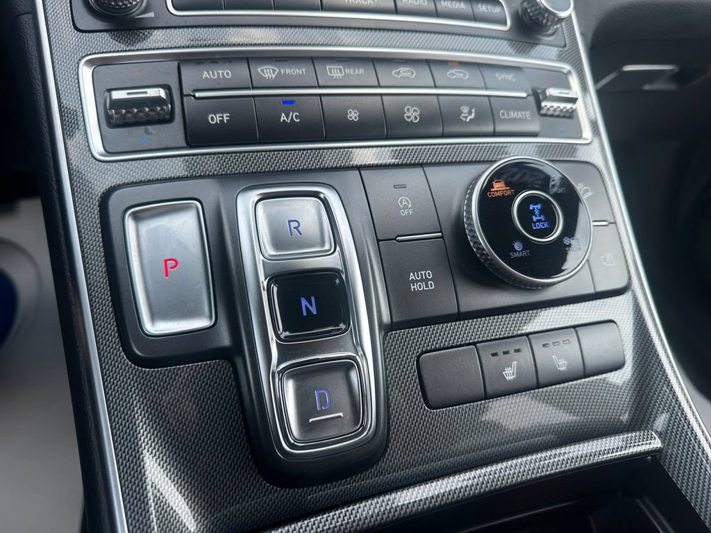 Used 2023 Hyundai Santa Fe SEL w/ Winter Weather Package AWD/4WD image 30