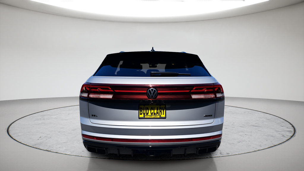 New 2026 Volkswagen Atlas Cross Sport SEL R-Line AWD/4WD image 4