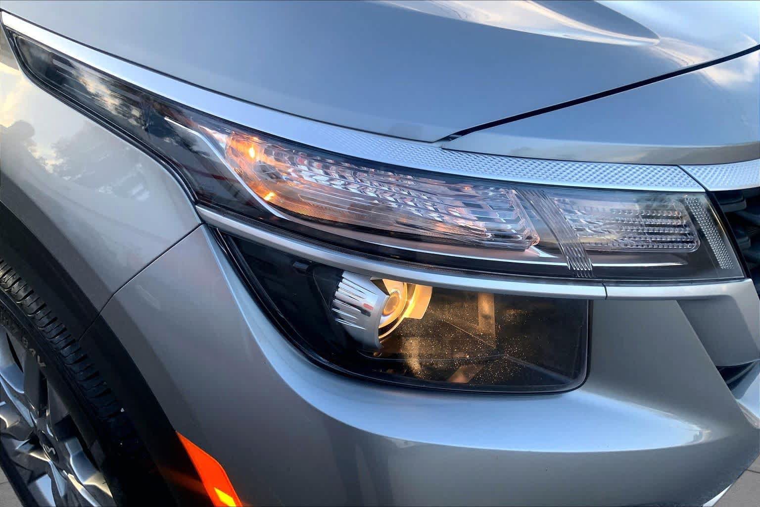 Certified 2023 Kia Seltos LX AWD/4WD image 26