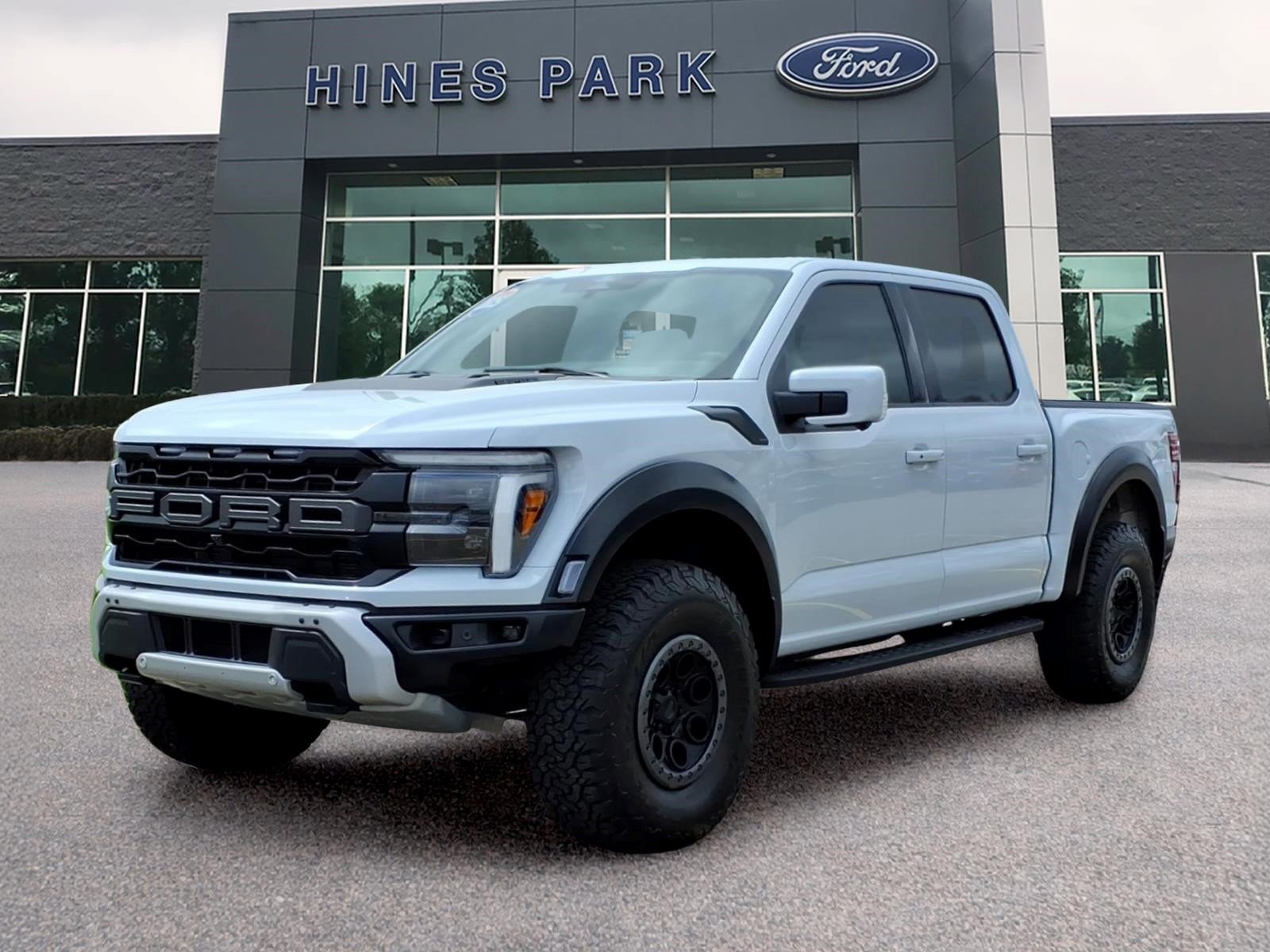 Used 2025 Ford F150 Raptor AWD/4WD image 6