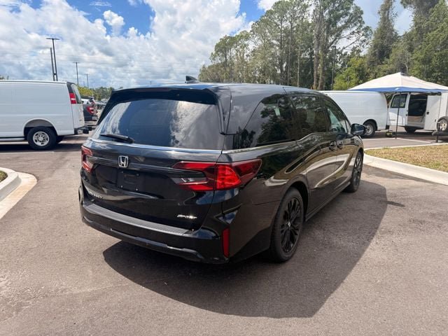 Used 2025 Honda Odyssey Sport-L image 21
