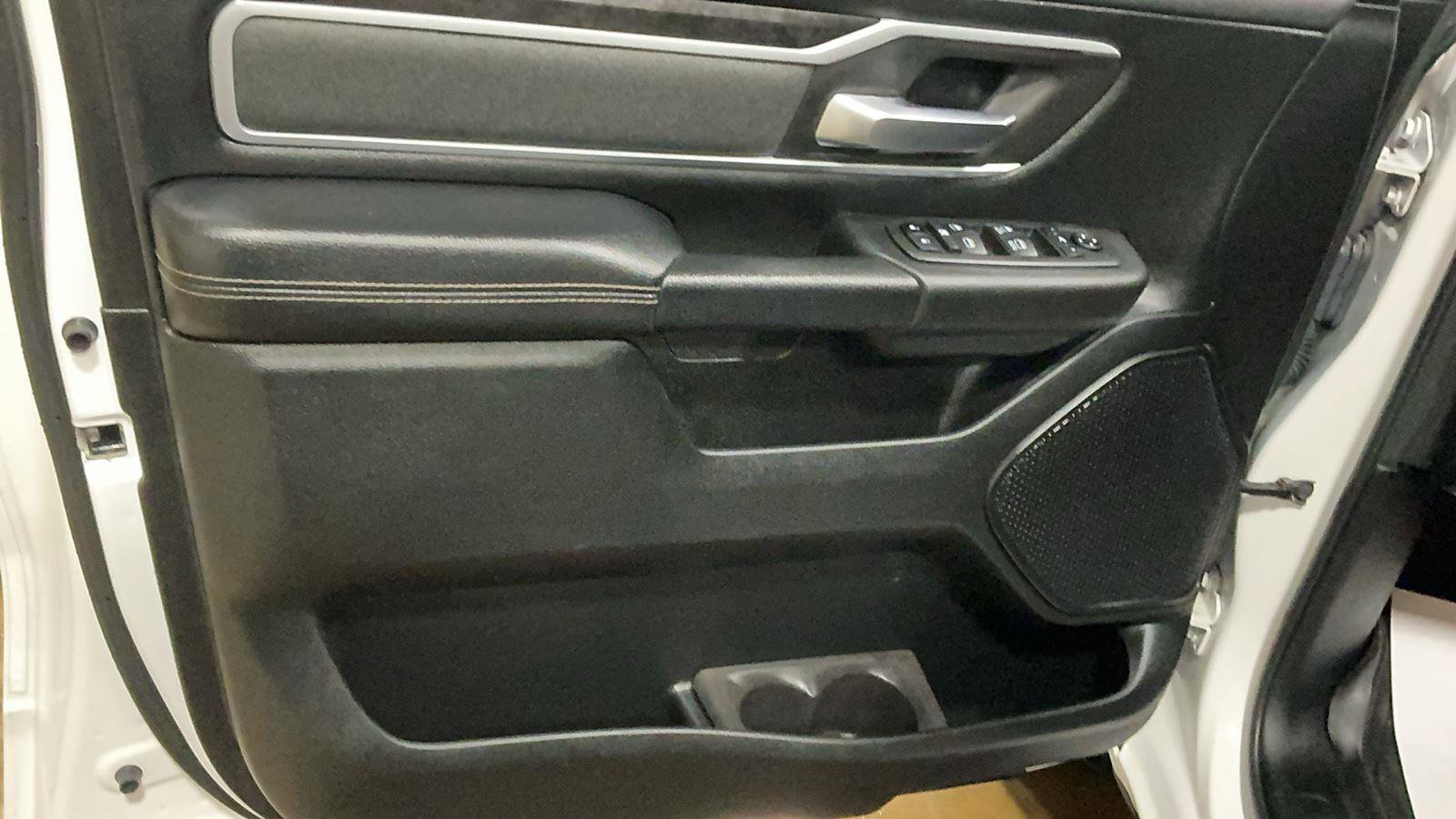 Used 2020 RAM 1500 Big Horn AWD/4WD image 12