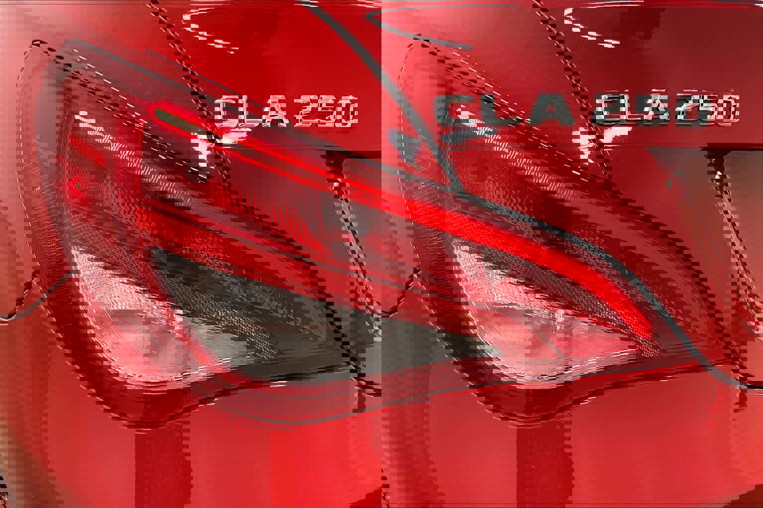 Used 2014 Mercedes-Benz CLA 250 image 28