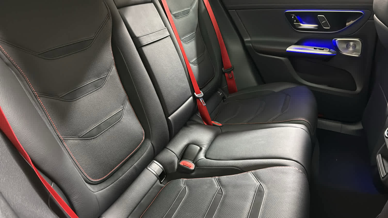 New 2026 Mercedes-Benz GLC 43 AMG 4MATIC image 35