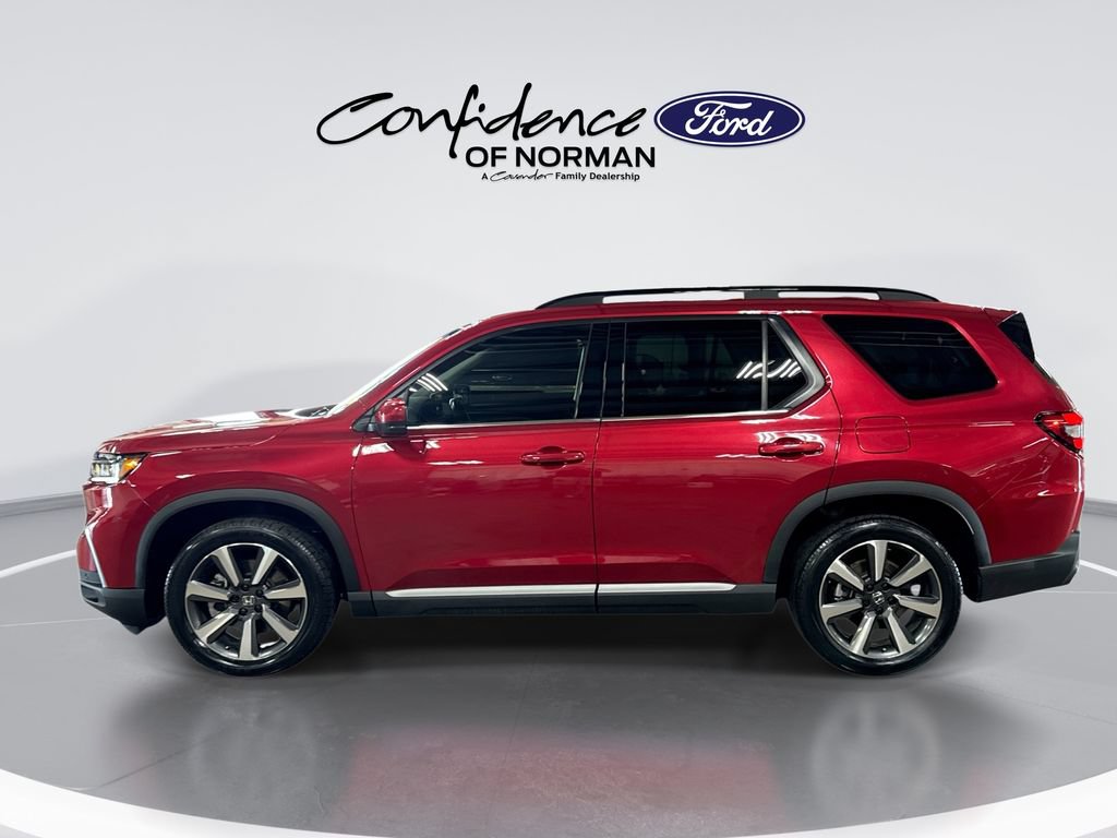Used 2023 Honda Pilot Touring image 5