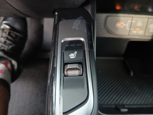 New 2026 Kia Sorento S w/ S Panoramic Sunroof Package FWD image 22