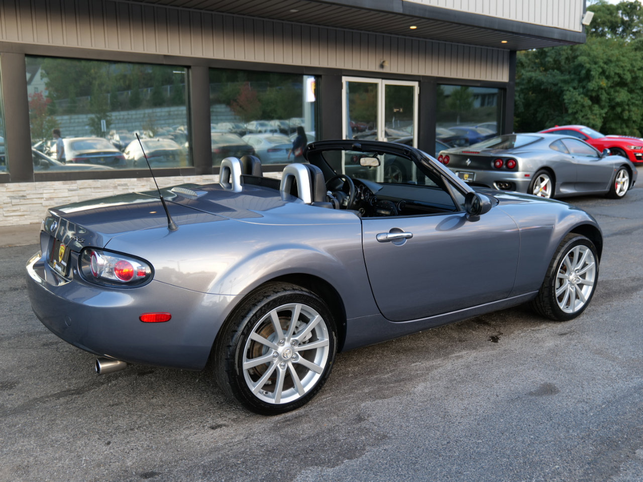 Used 2008 MAZDA MX-5 Miata Grand Touring w/ Premium Pkg image 5